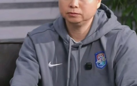 NFL直播-于根伟：我们征调了一位08年的球员；新赛季主打双前锋